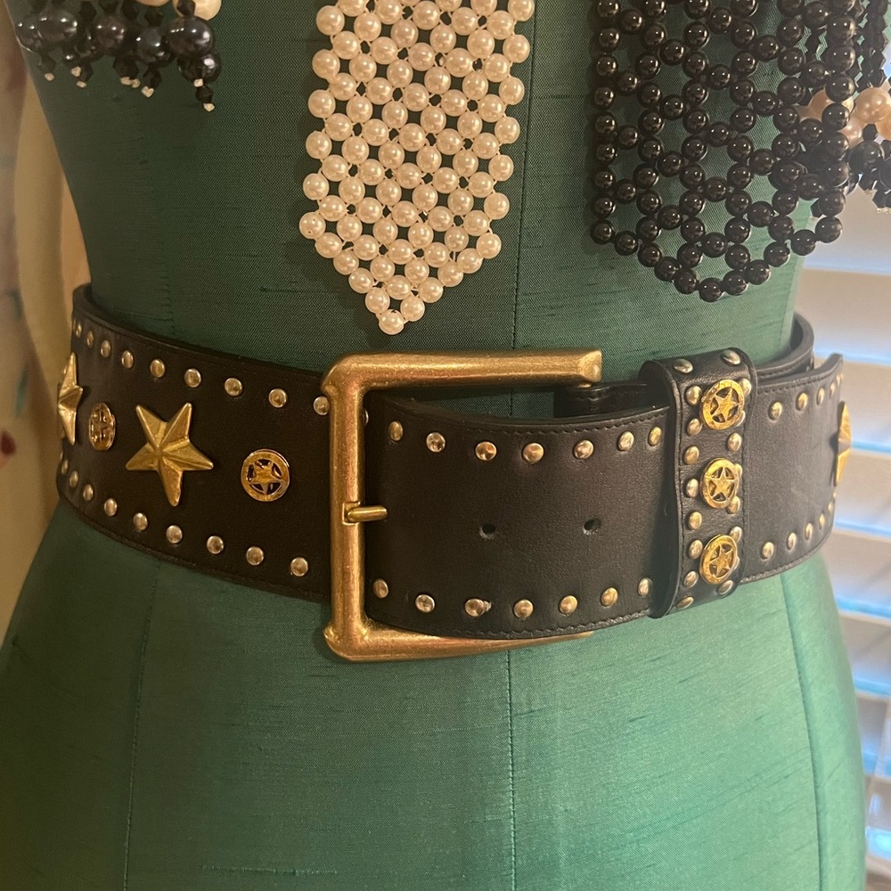 Donna Kay Vintage leather Black and Gold Studded Belt-M